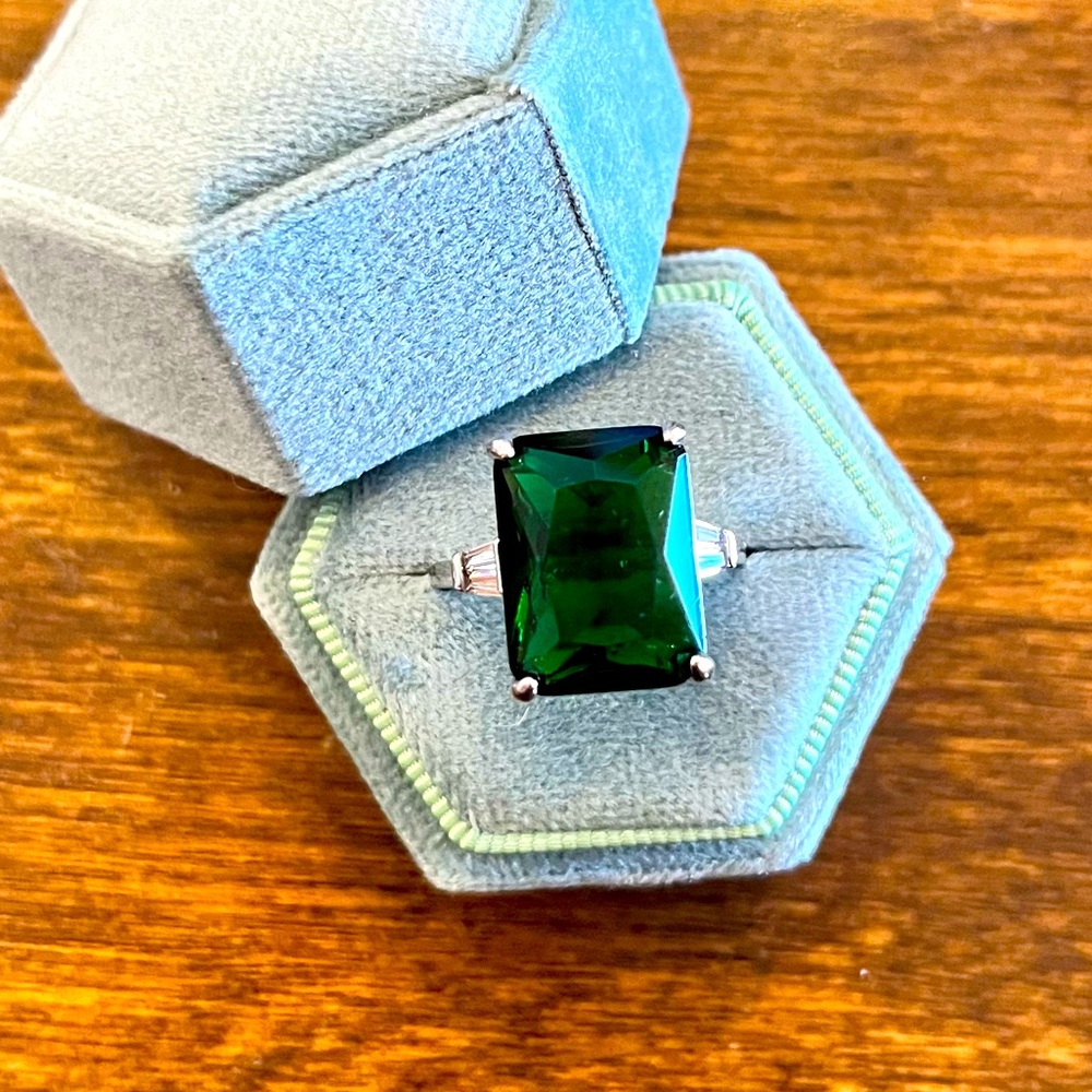 Fragrant Jewels Wish You Were Here Ring size 8